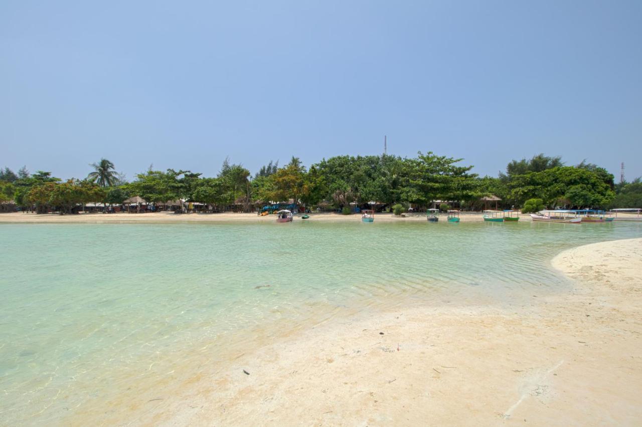 Guerilla Dive Lodge Pulau Pari Cakarta Dış mekan fotoğraf
